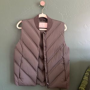 ATHLETA sportswear “inlet” vest